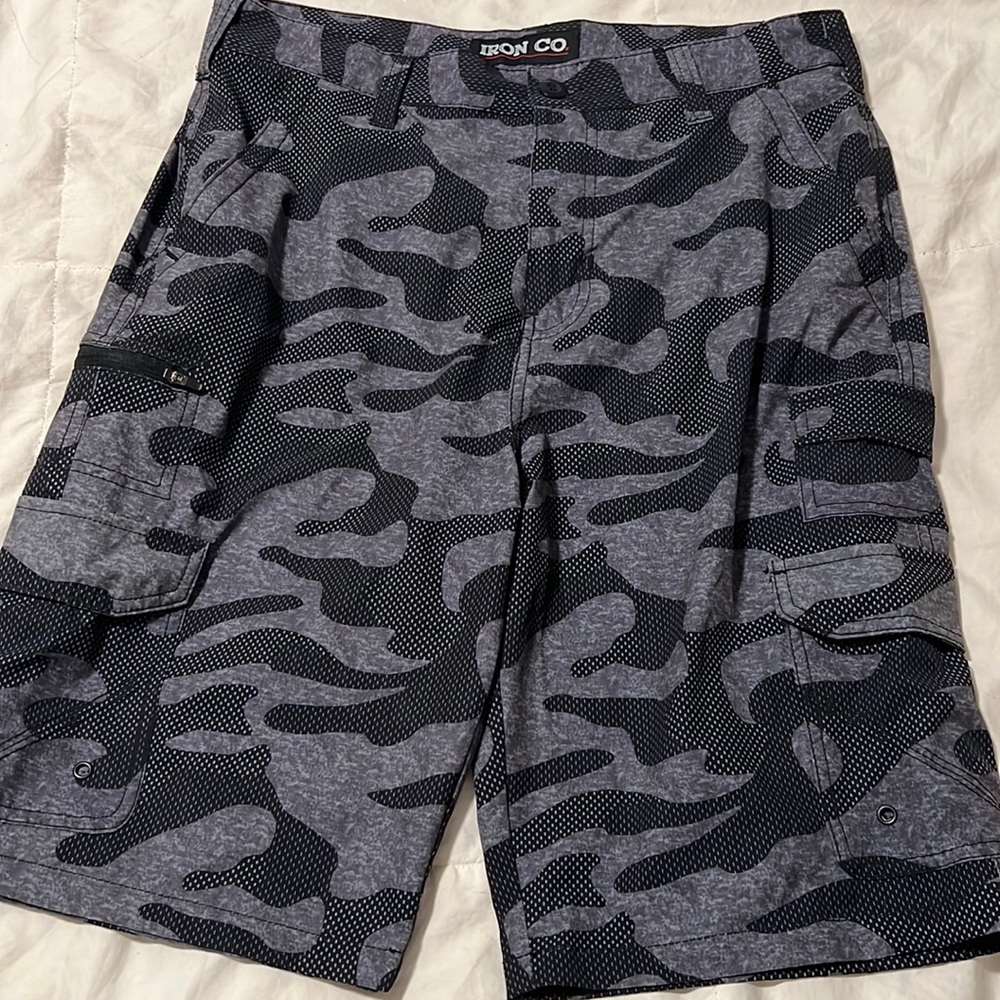 Iron Co Shorts NWOT camouflage